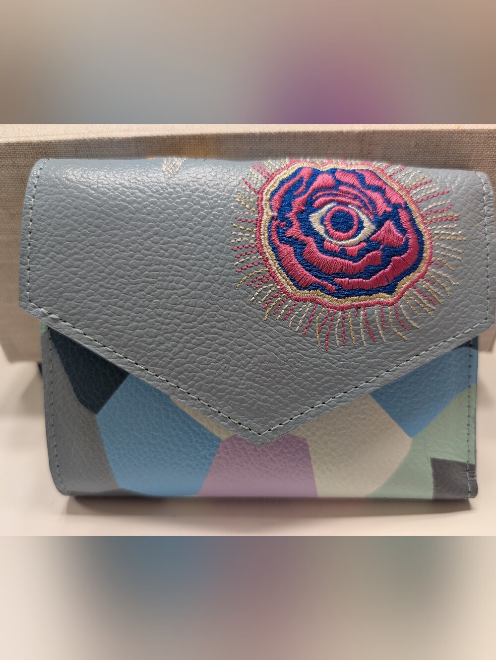 Min & Mon Trifold Leather Embroidered Wallet With Zipper. NWOT Discontinued